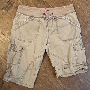 UNIONBAY Tan Women’s Cargo Shorts